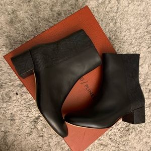 donald pliner boots black snake print